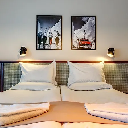 Ξενοδοχείο Mountain 3*