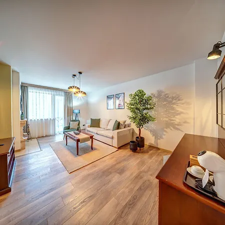 Mountain فندق سموليان