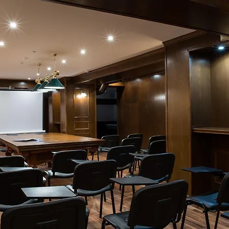 Ξενοδοχείο Mountain 3*